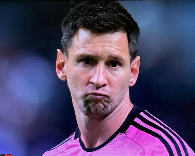 1706568358964089079.jpg GFCFSQRXQAA-lNy.jpg