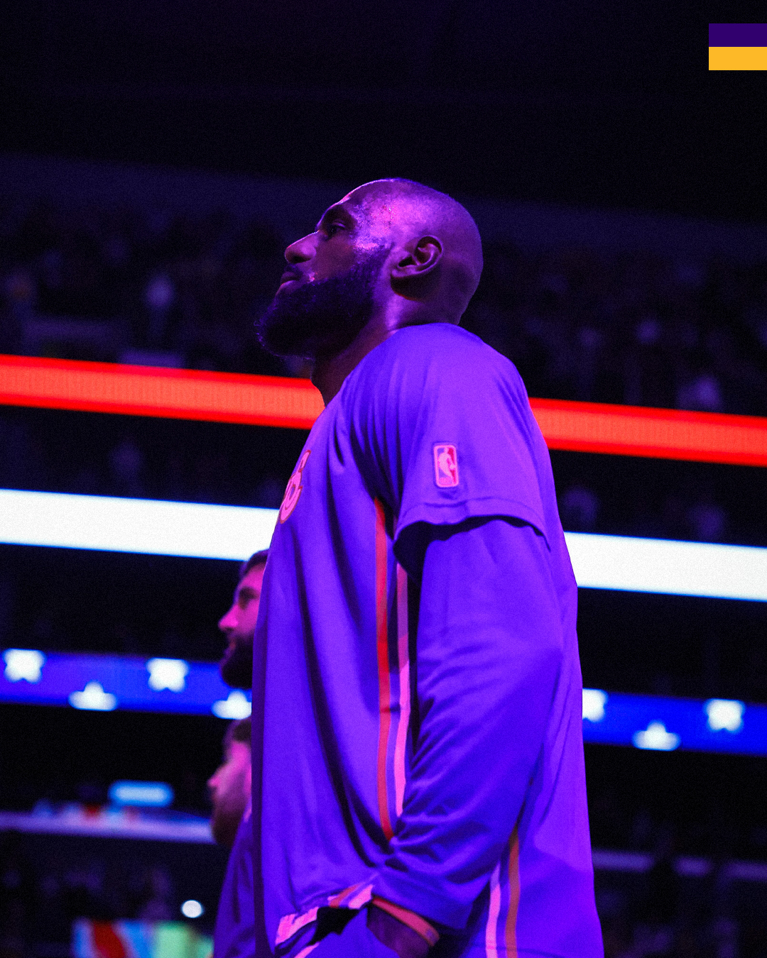 杏彩体育官方-勒布朗29+9+6湖人不敌黄蜂，东契奇39分鲍尔30+6+11